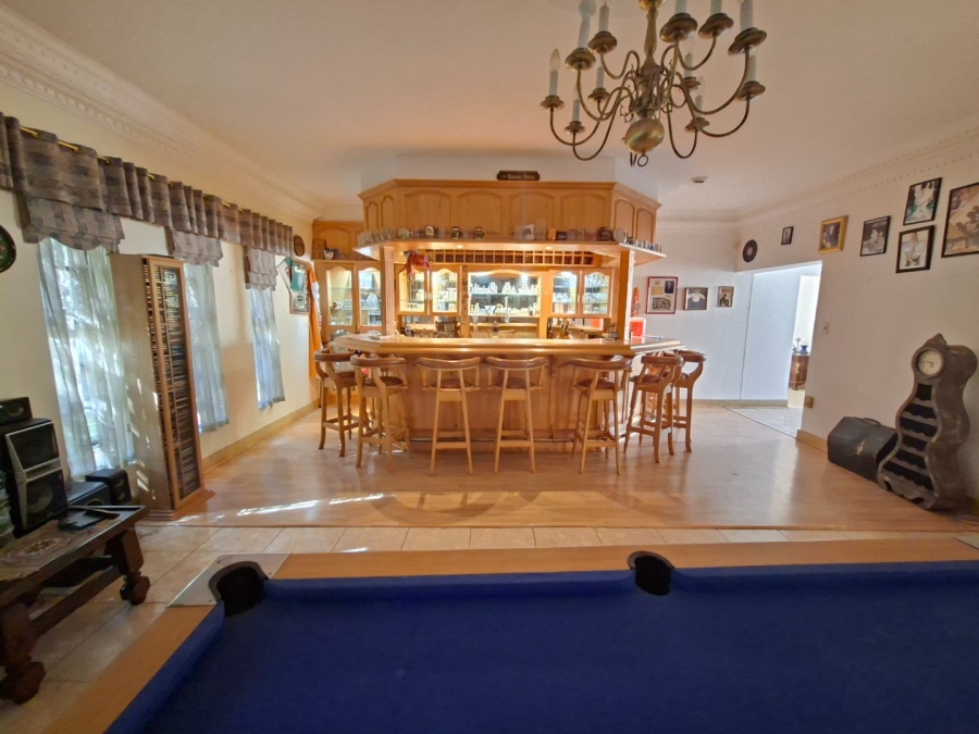 5 Bedroom Property for Sale in Baysvalley Free State